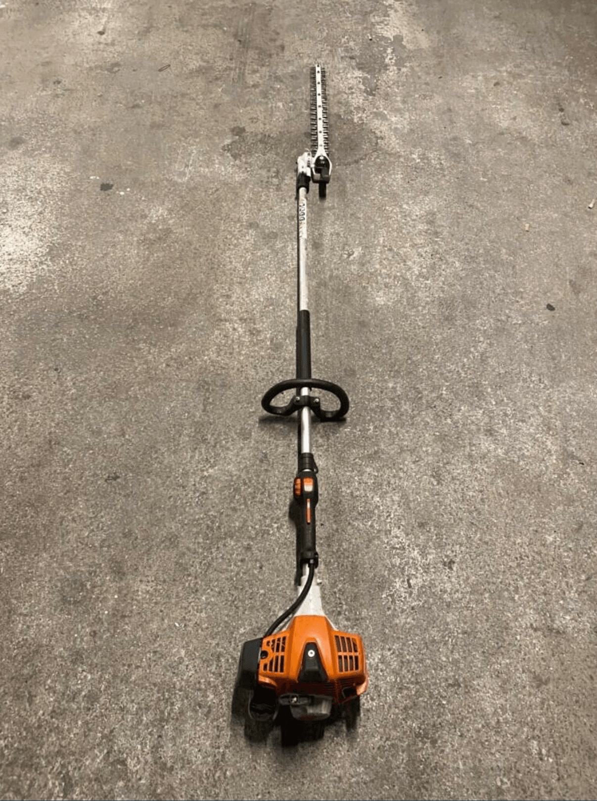 taille haie a perche HL 94 stihl