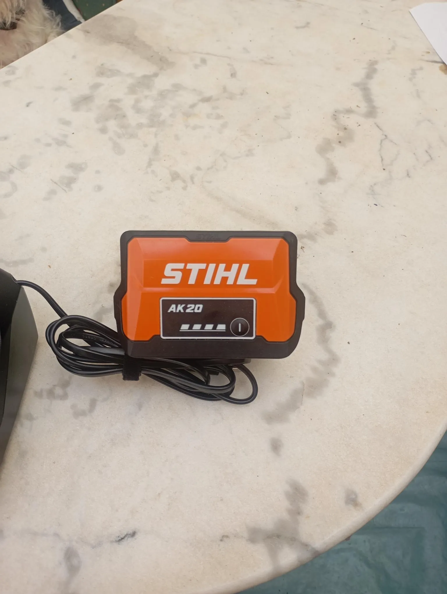 Batterie STHIL gamme AK en supplément d'une autre location