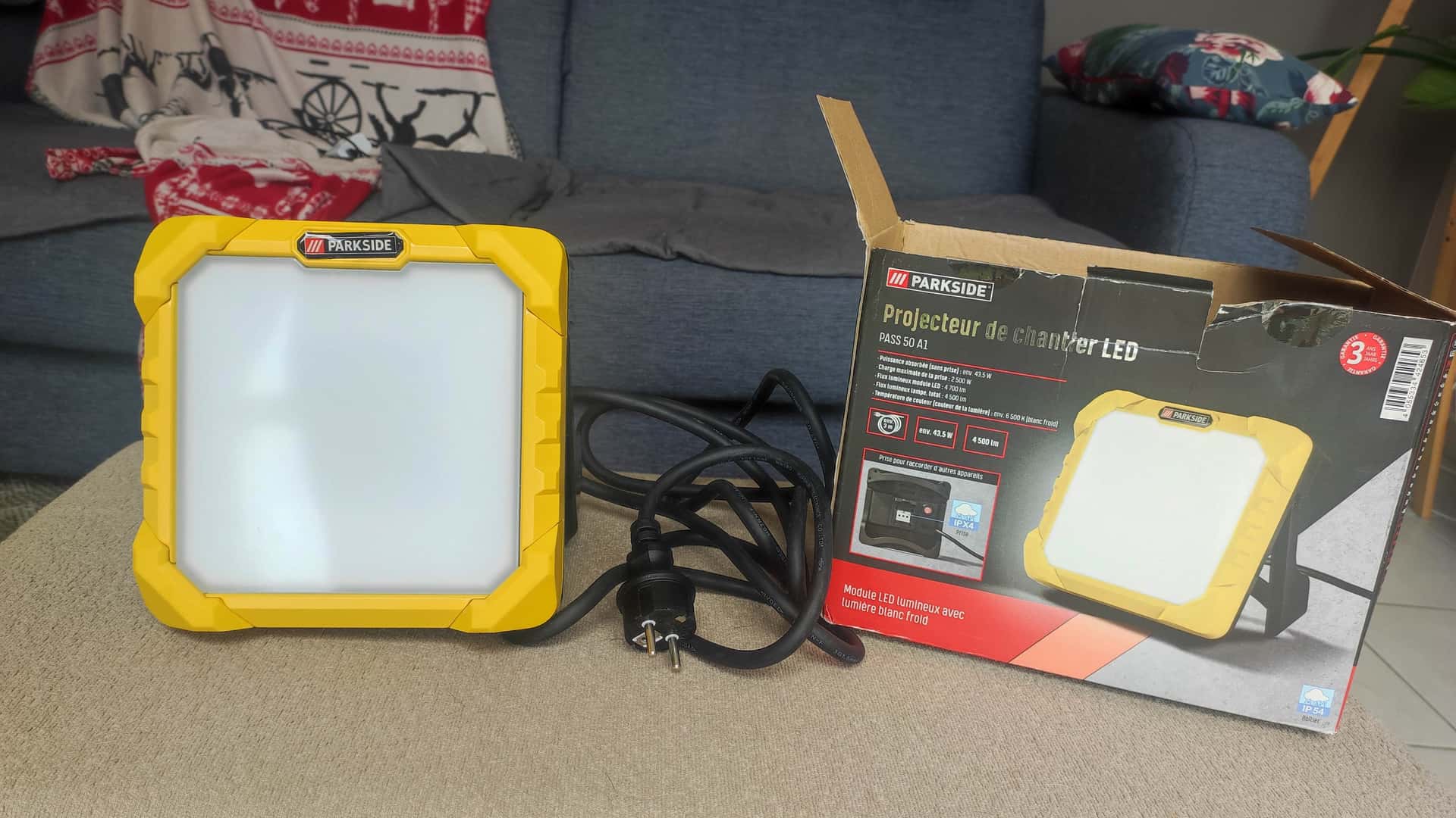 Projecteur de chantier LED Parkside (4500 lm) – Ultra-Puissant