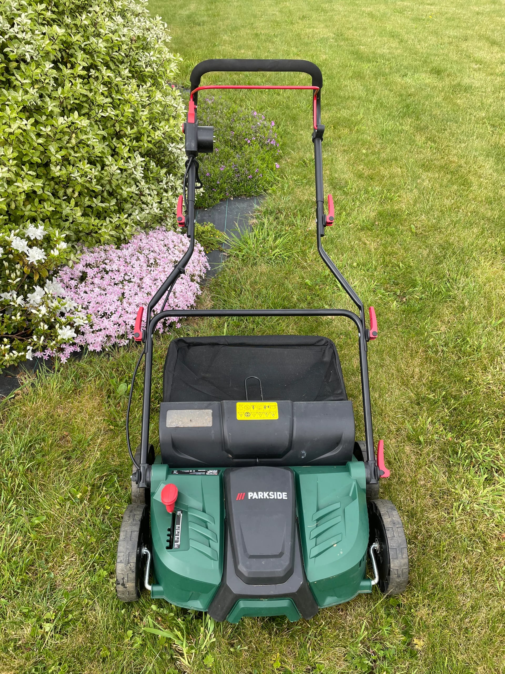 Scarificateur Aérateur de pelouse électrique
