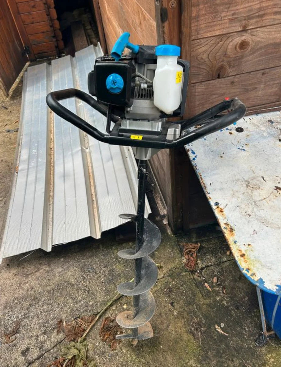 Location tarière thermique à louer entre particuliers