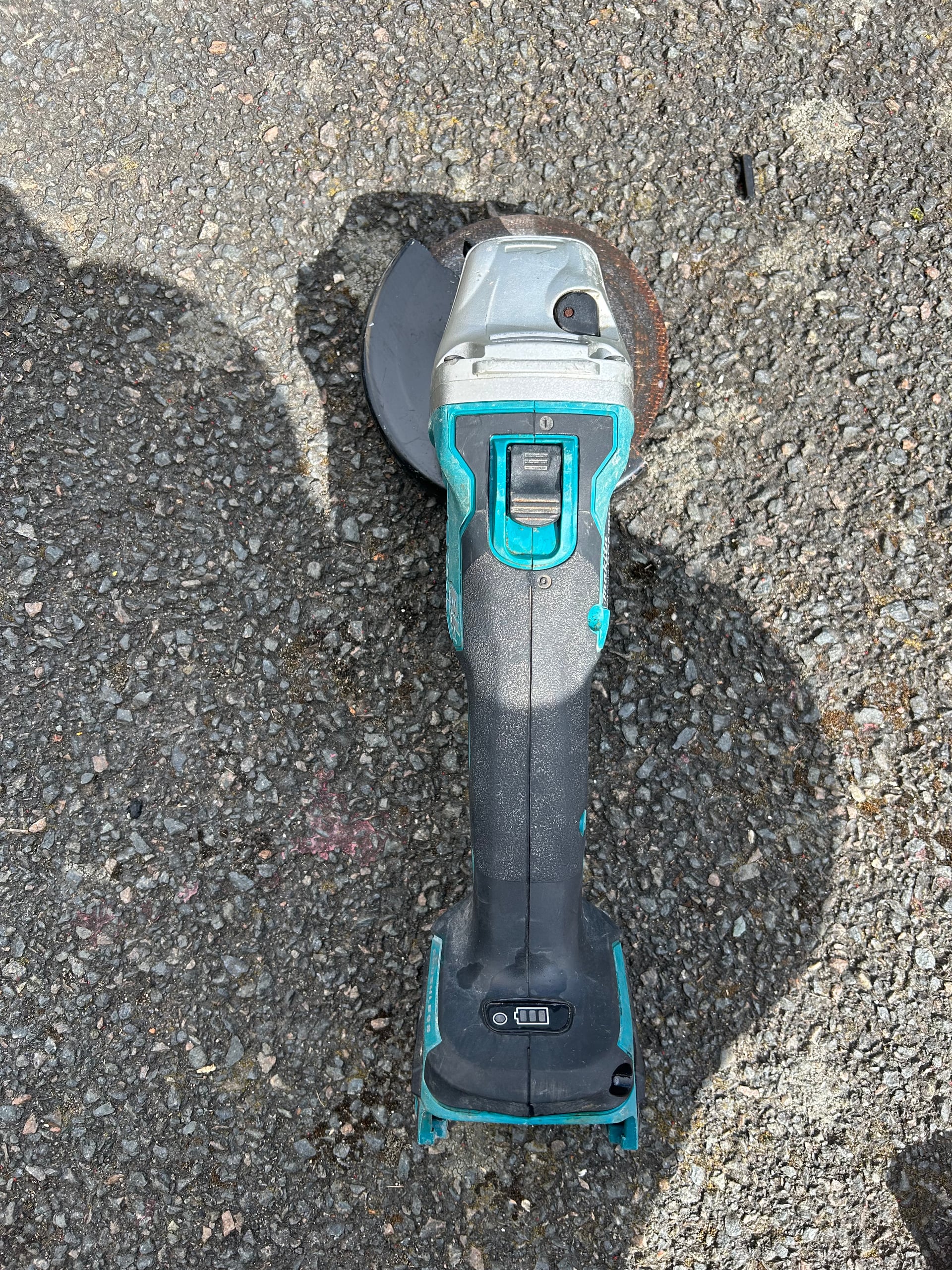 Meuleuse sans-fil Makita