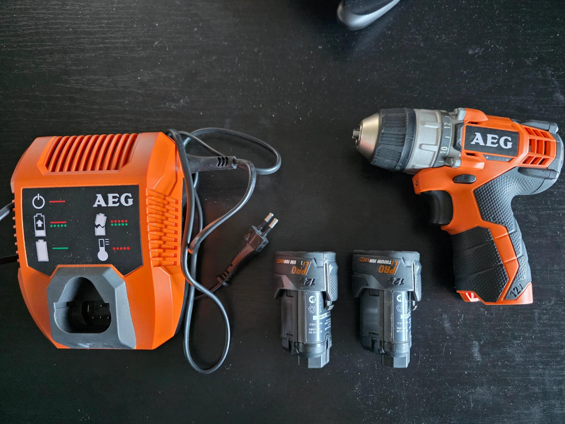 Perceuse Visseuse AEG BS 12 C