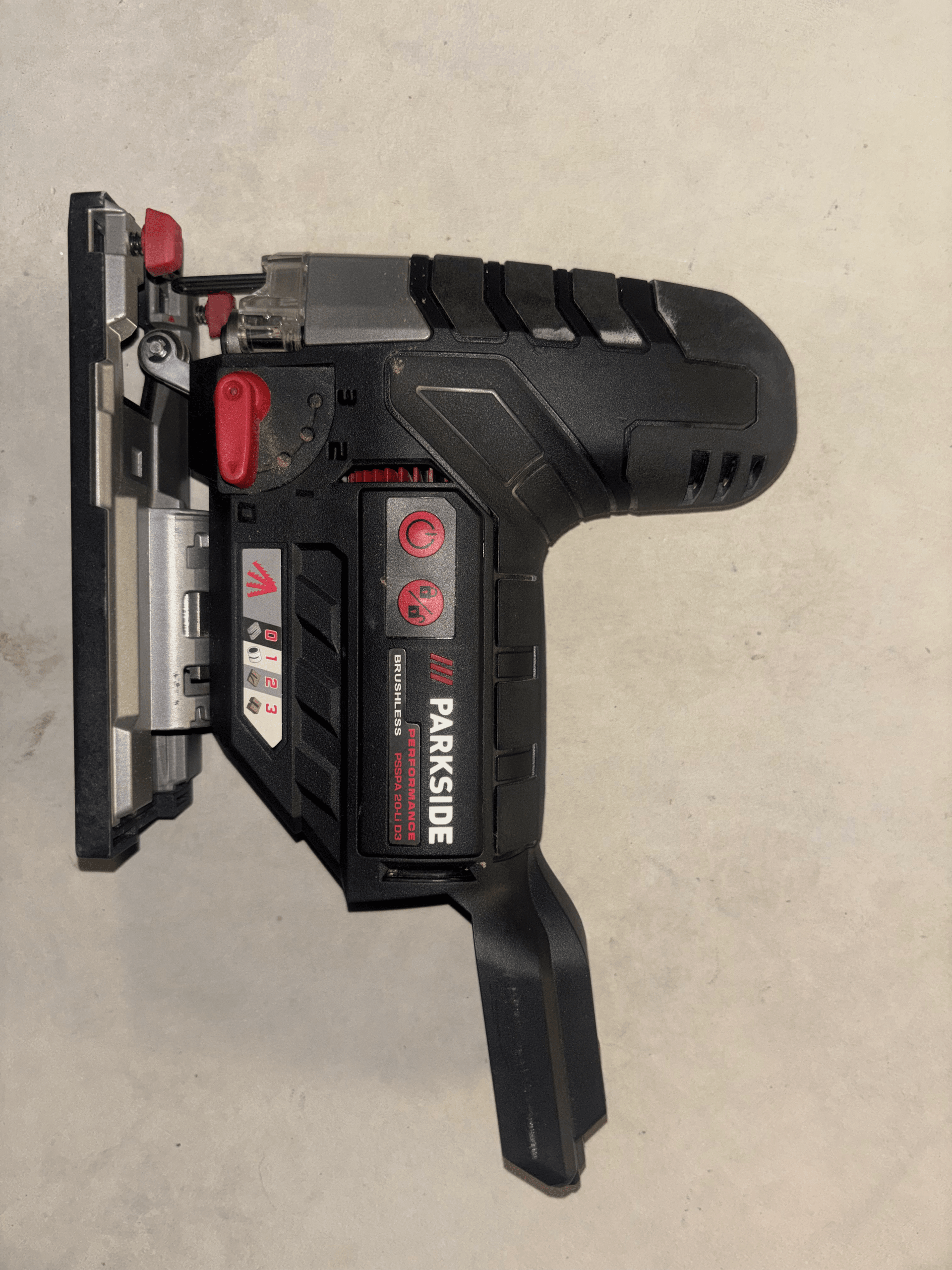 Scie Sauteuse PARKSIDE