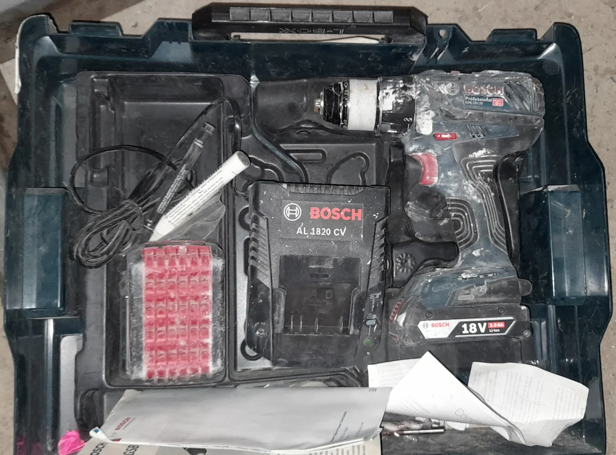 Perceuse à batterie Bosch à louer pour vos projets de bricolage