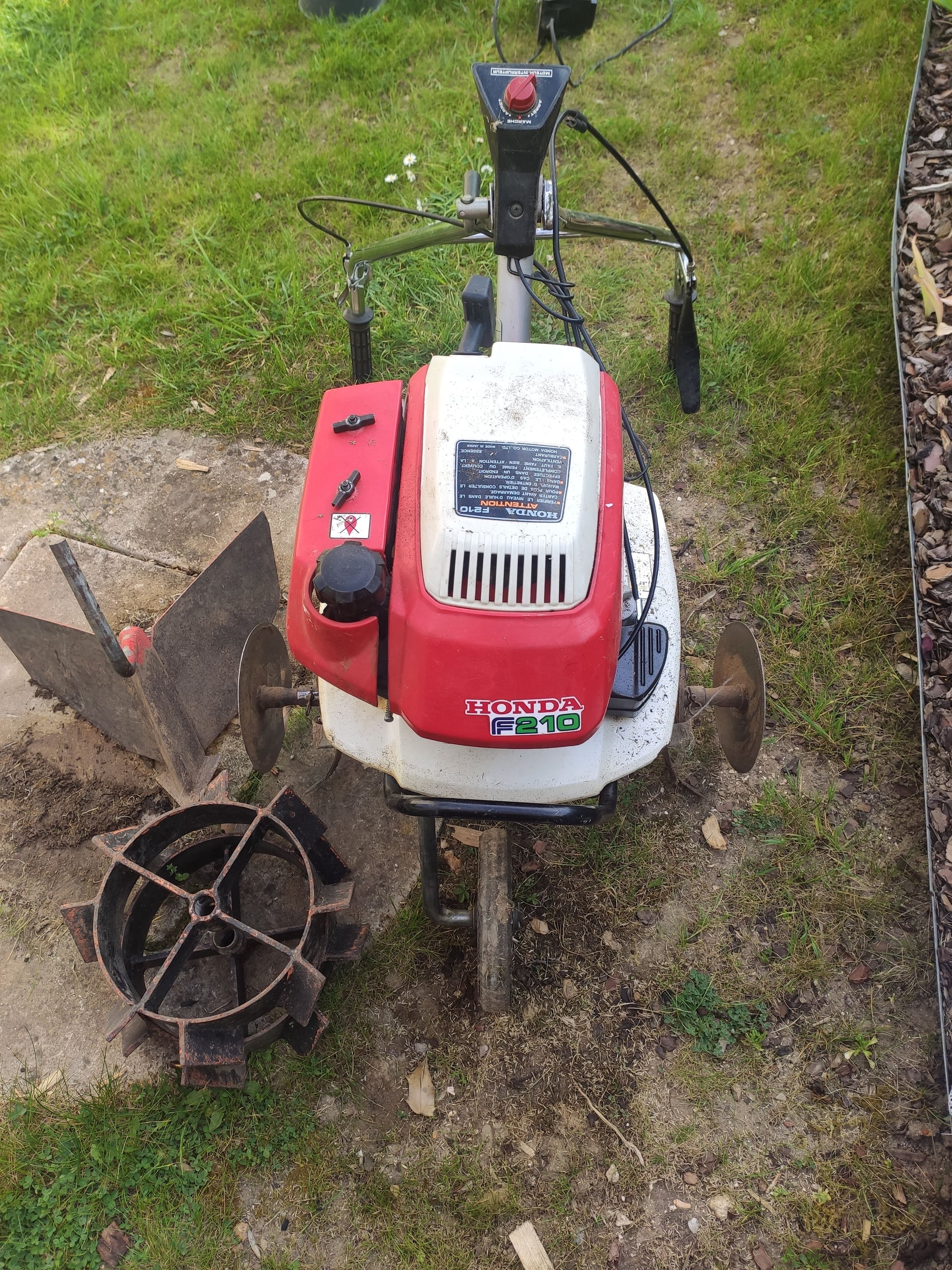 Scarificateur électrique