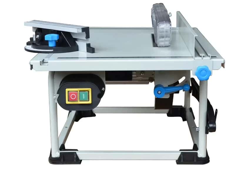 Scie sur table Mac Allister MTSP800B 800W 200 mm à louer entre particuliers