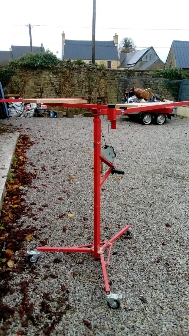 Lève plaque sur roulettes avec renforts