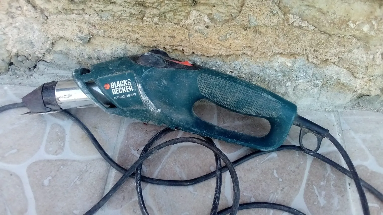 décapeur thermique black & decker 1600 W