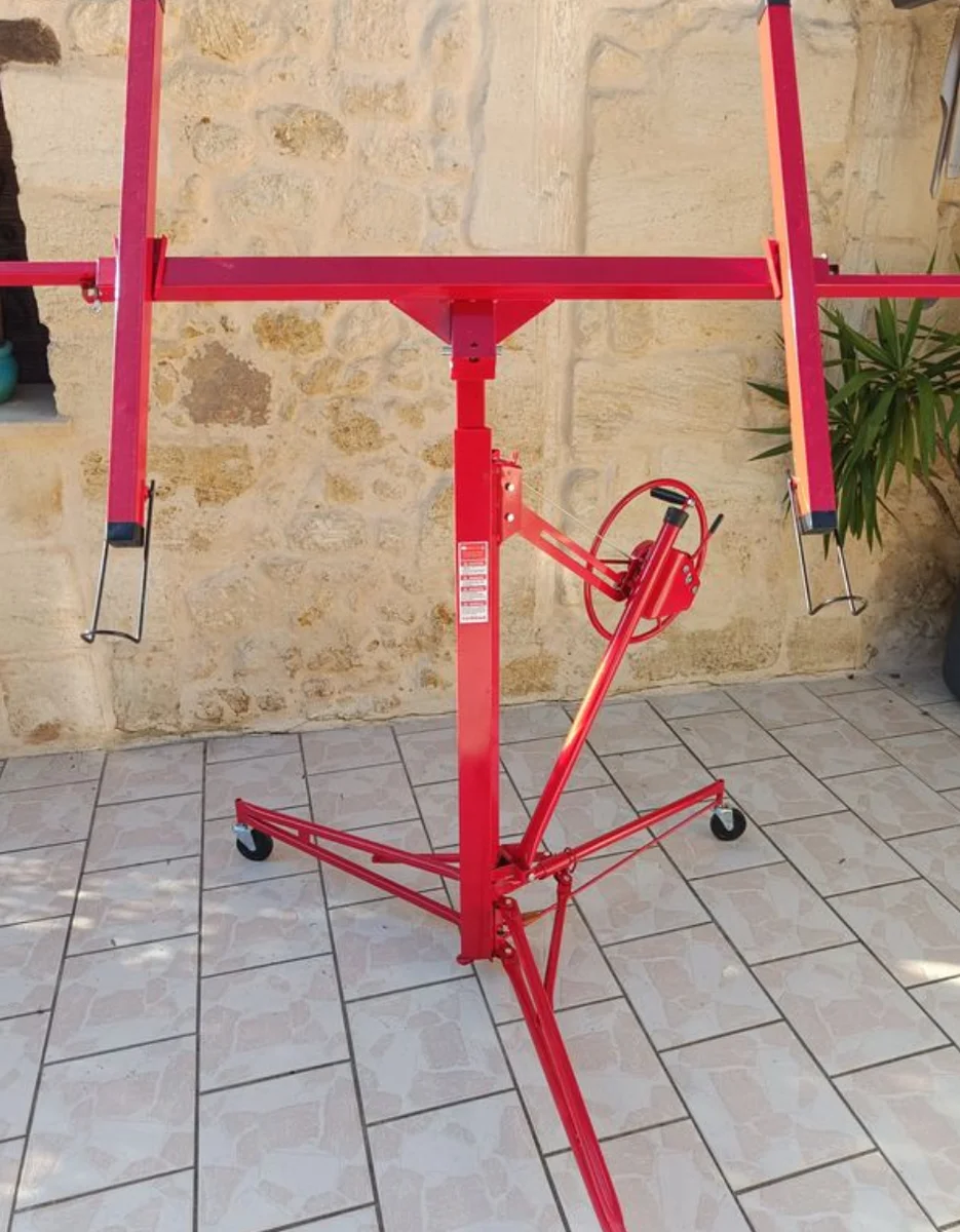 Location leve-plaque panneau 1.20m pour travaux de construction et rénovation