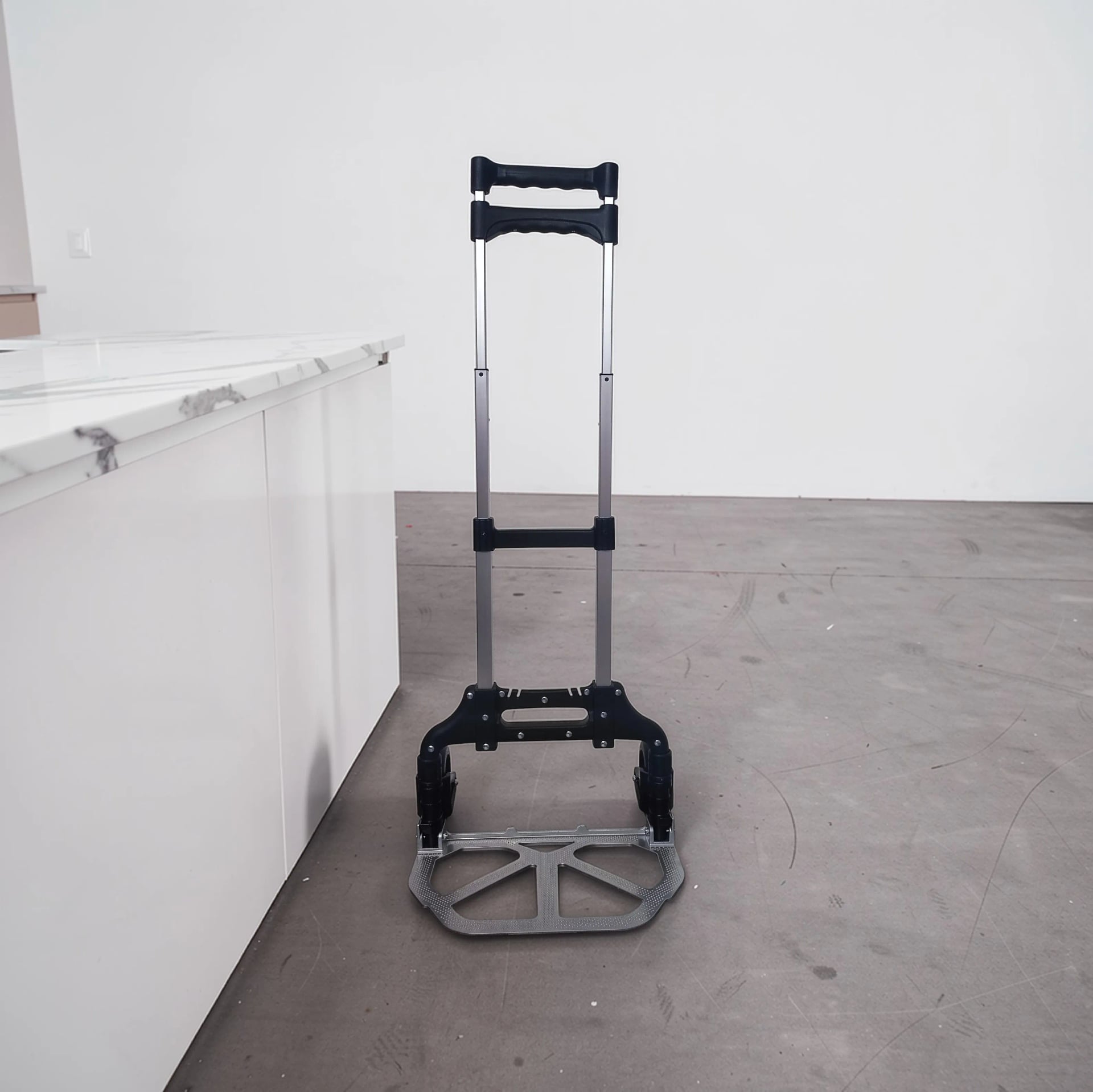 Diable pliant et rétractable