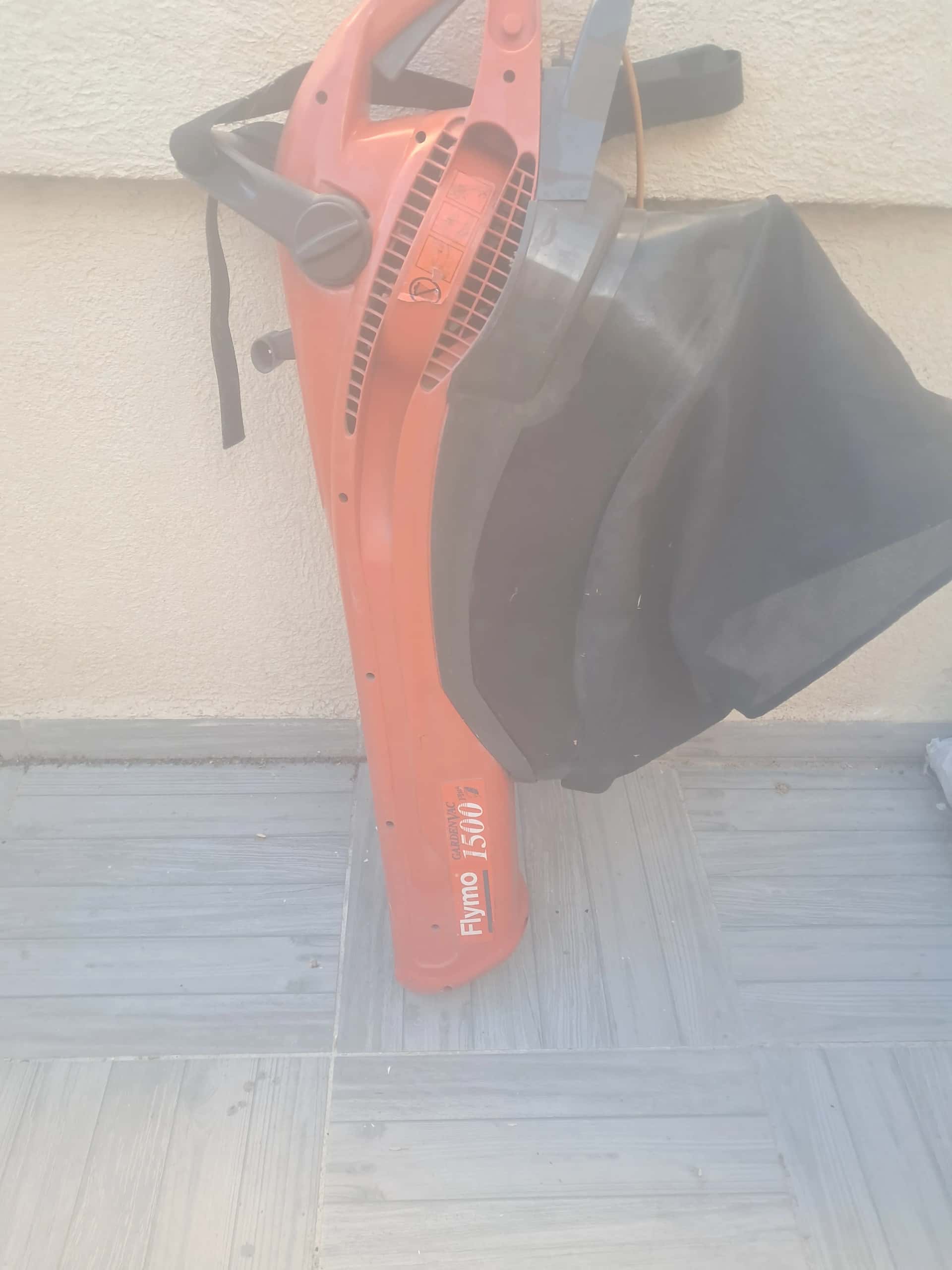 Aspirateur souffleur