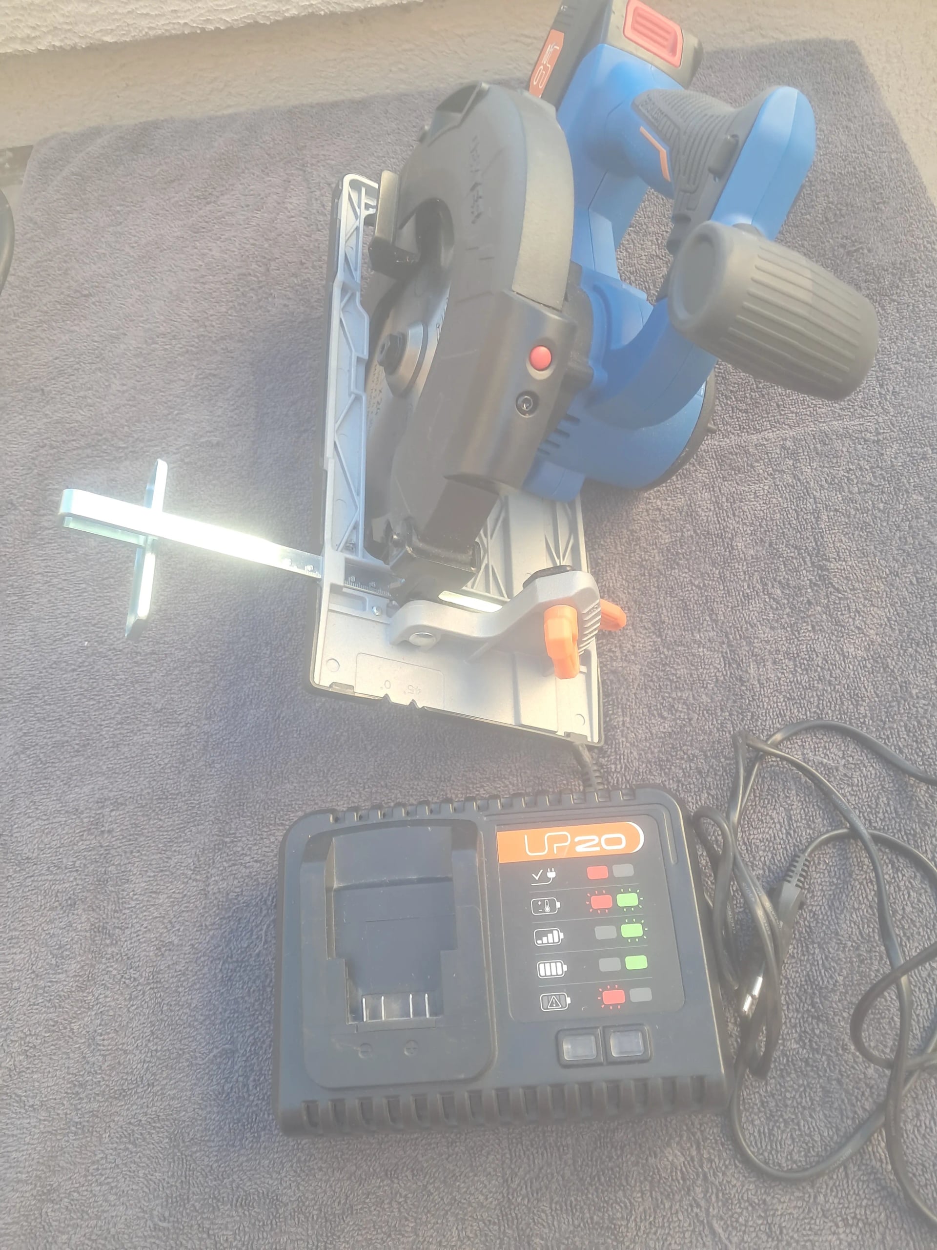 Scie circulaire batterie