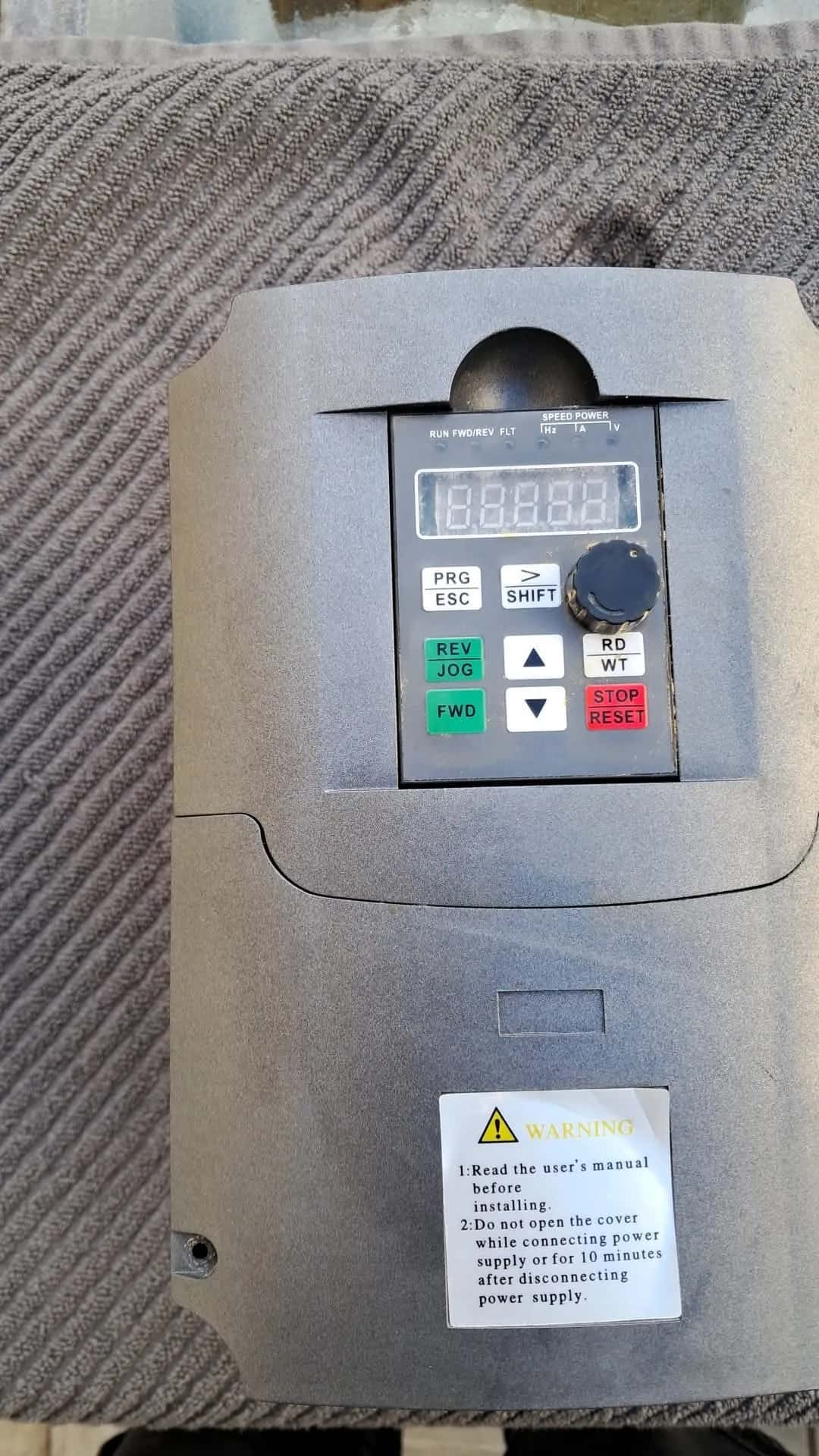 Convertisseur 220v 380v