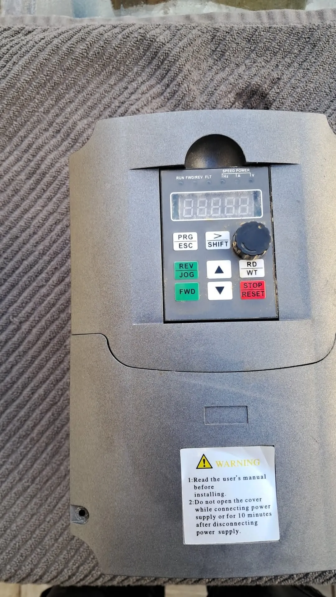 Convertisseur 220v 380v