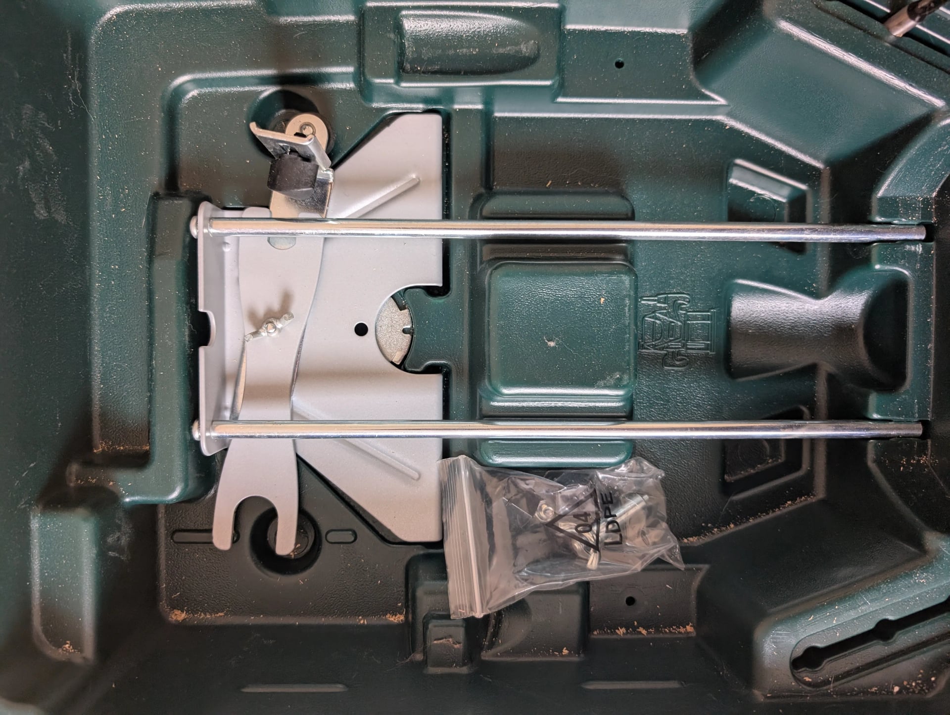 Défonceuse Bosch POF 1400 ACE + 15 Fraises