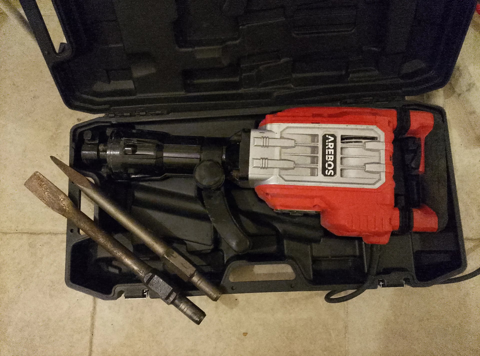 Marteau piqueur électrique