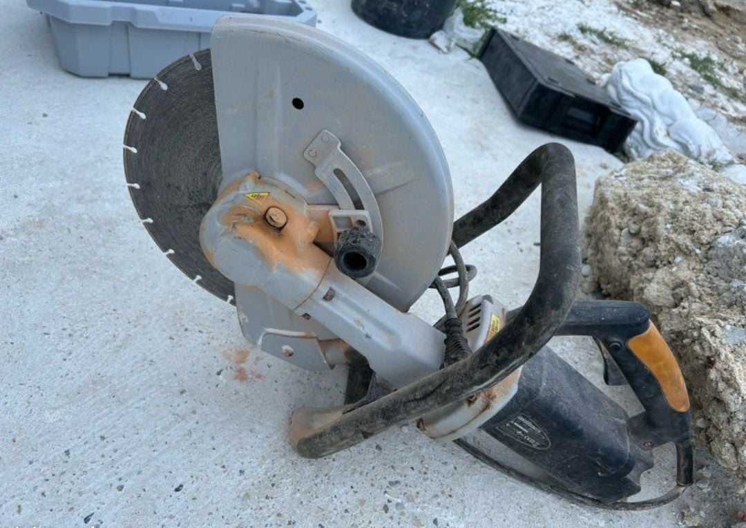 Scie à béton, découpeuse