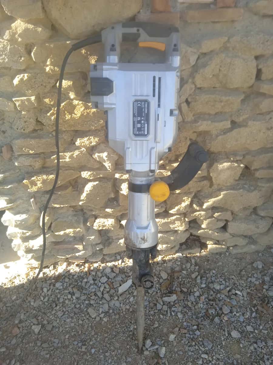 Marteau piqueur Hitachi DH24PH