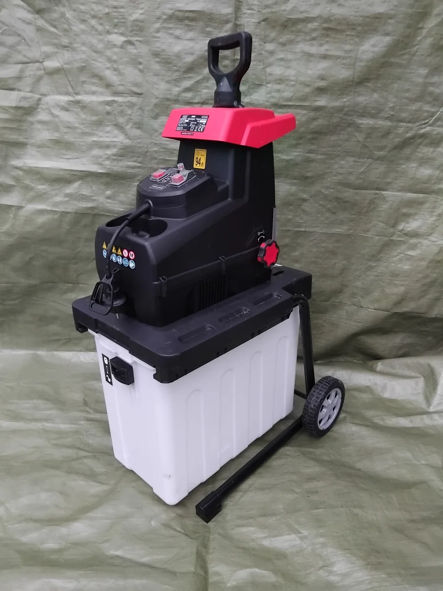 Location Broyeur de Végétaux