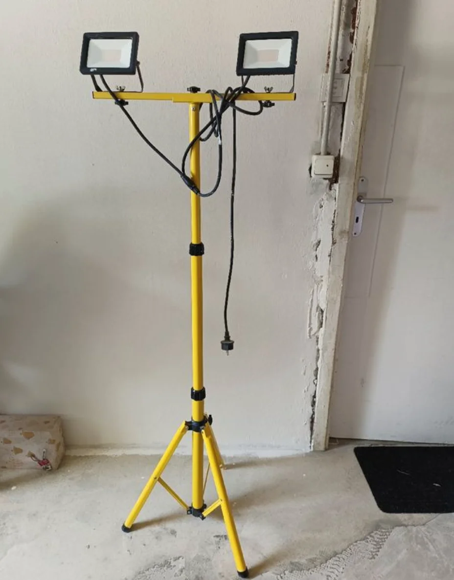 Location éclairage de chantier modèle X123