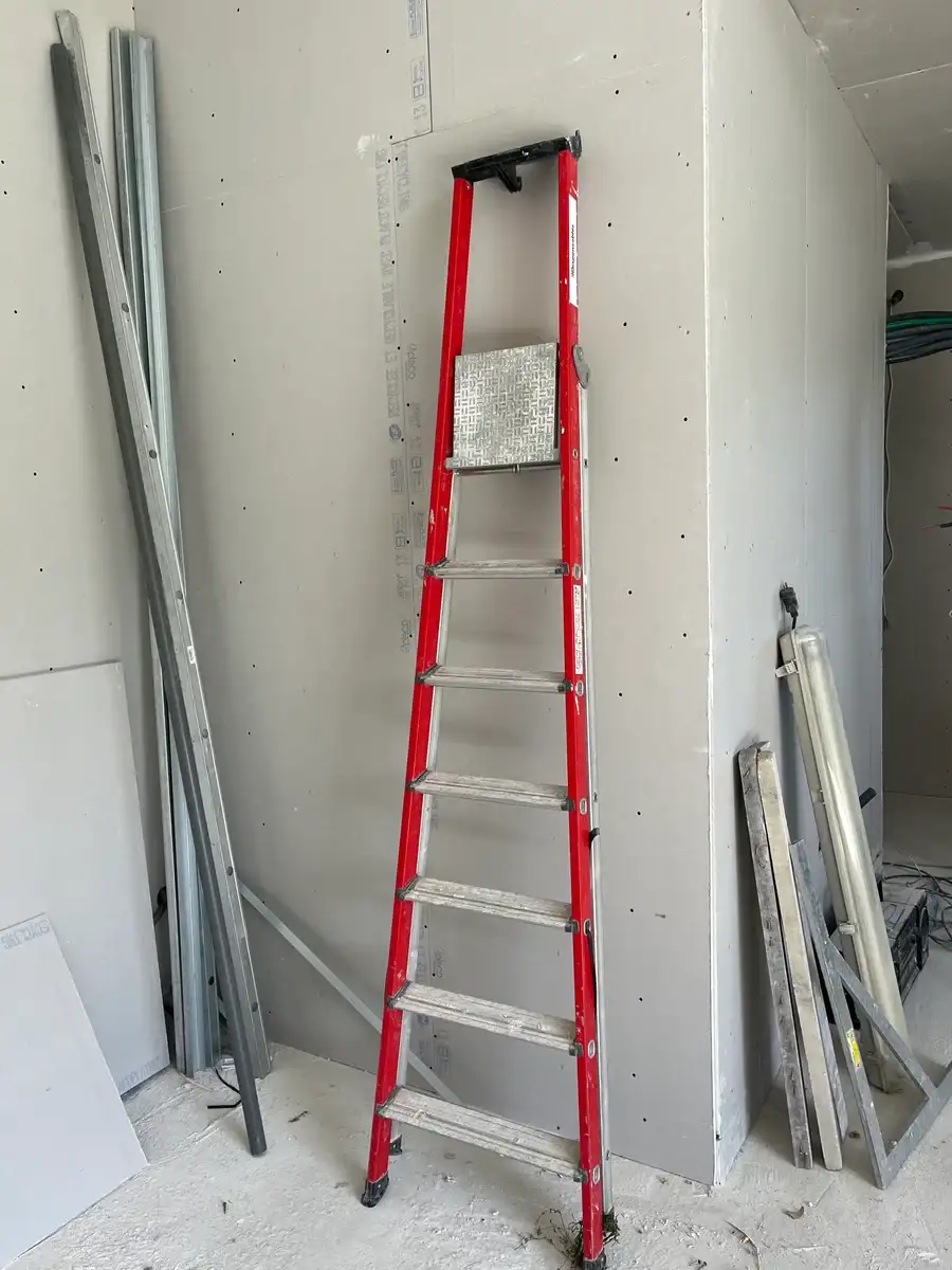 Escabeau à loué