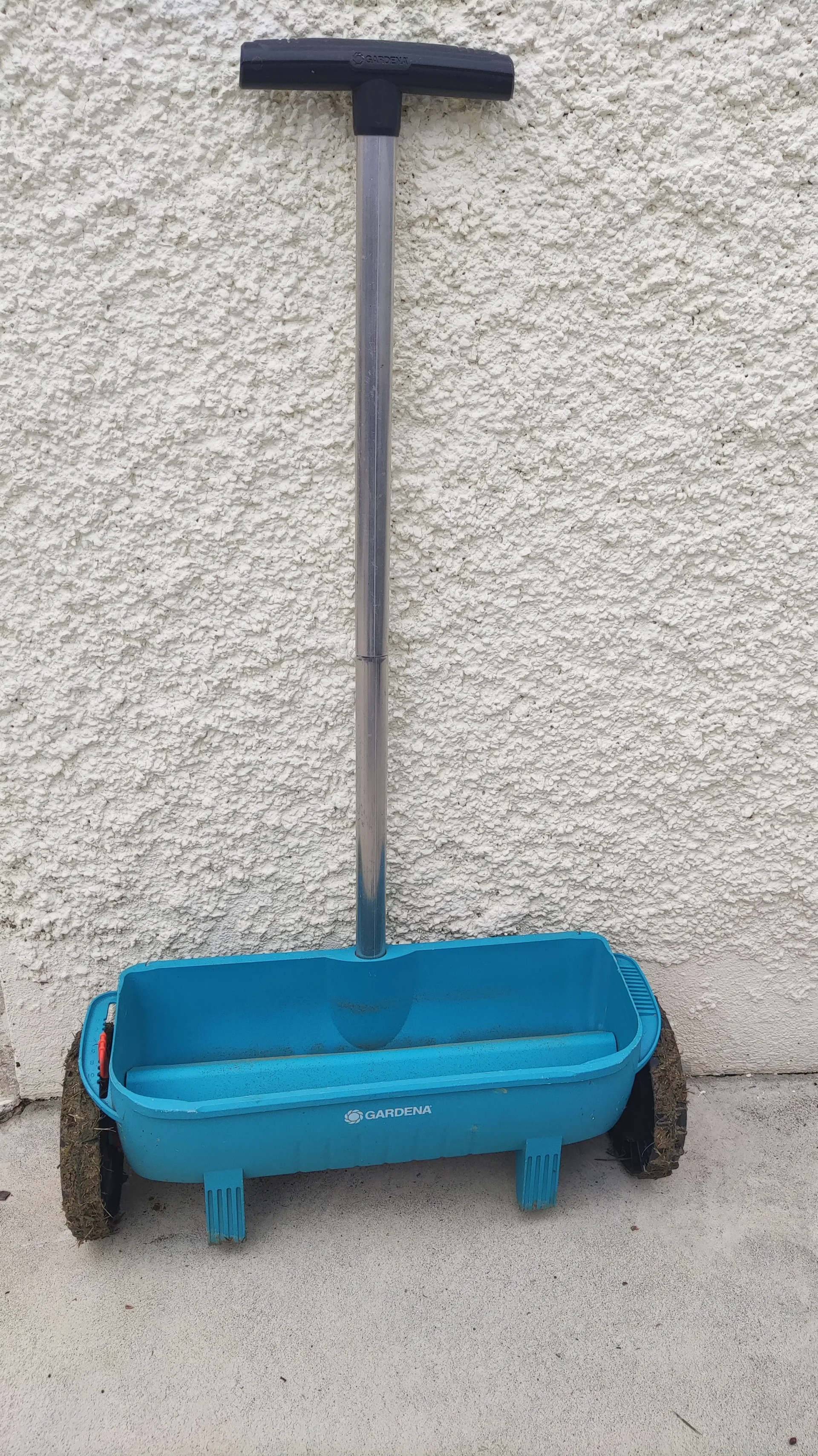 Location semoir / épandeur 45 cm