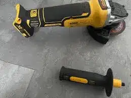 meuleuse d'angle sans fil DEWALT