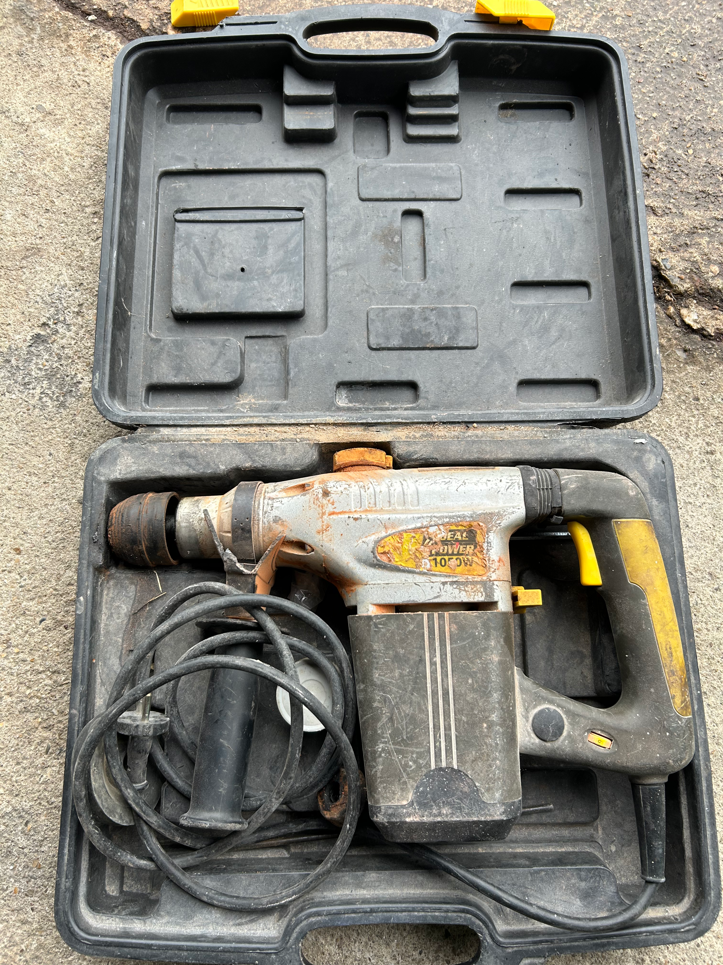 Perforateur burineur