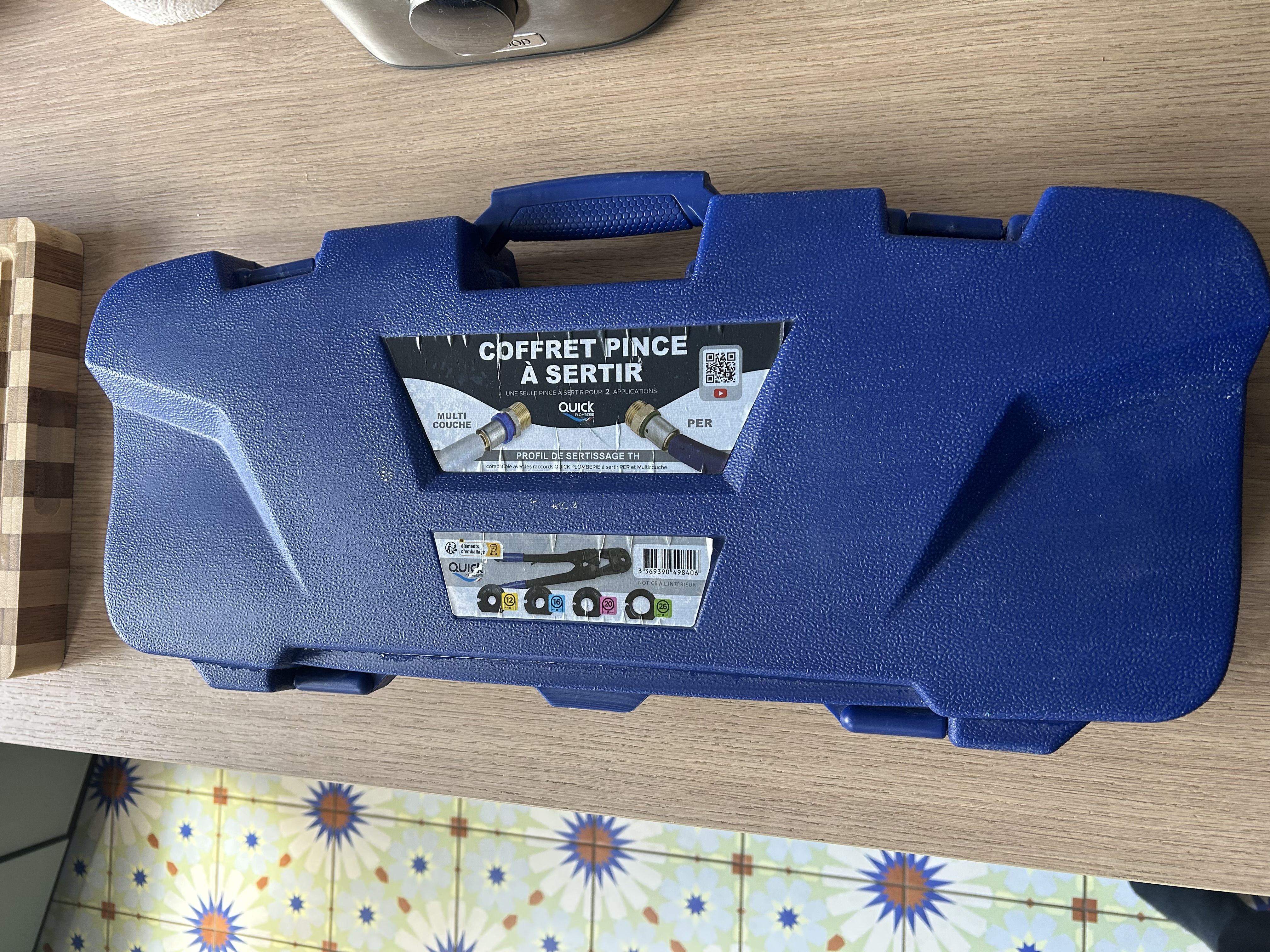 Pince à sertir plomberie