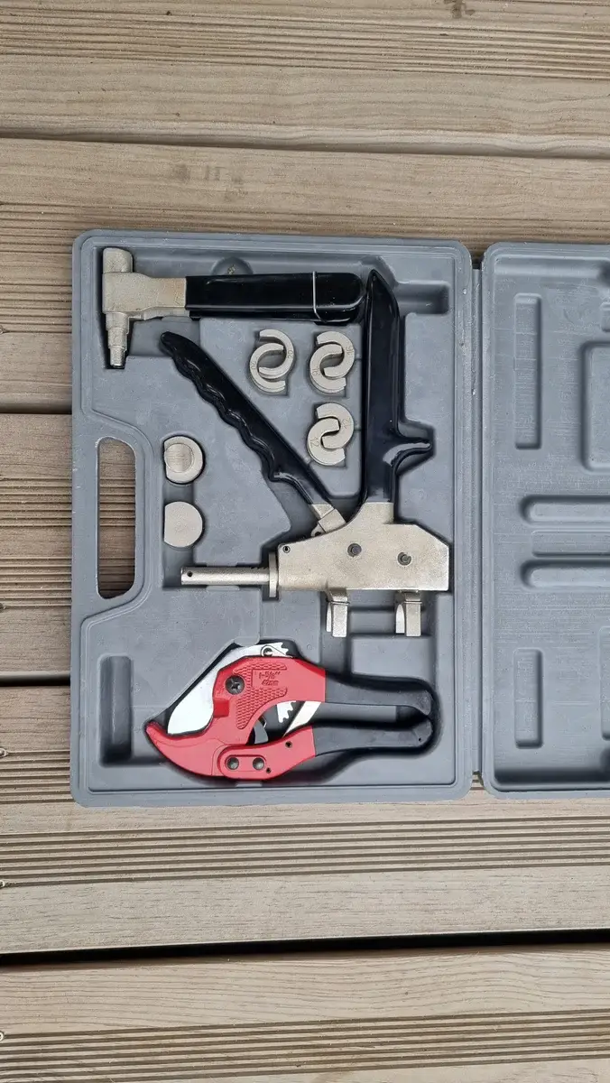 Pince de montage pour raccord à Glissement (Pince PER 12/16/20)