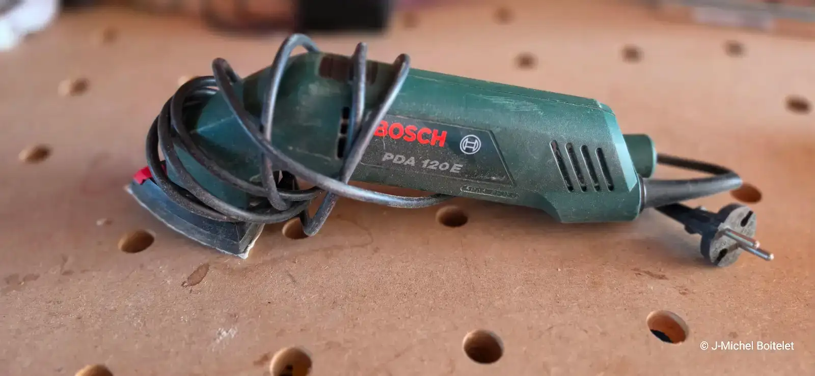Ponceuse d'angle filaire Bosch