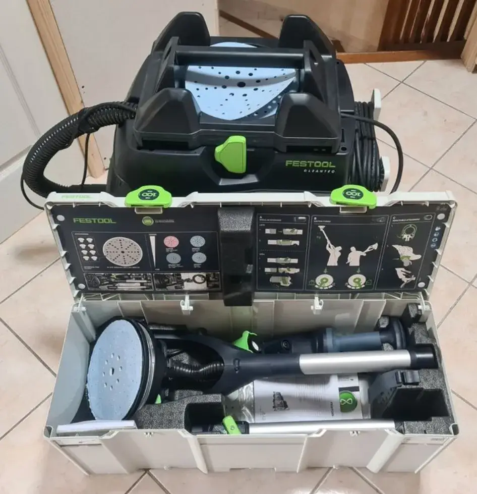 Ponceuse girafe planex et aspirateur festool