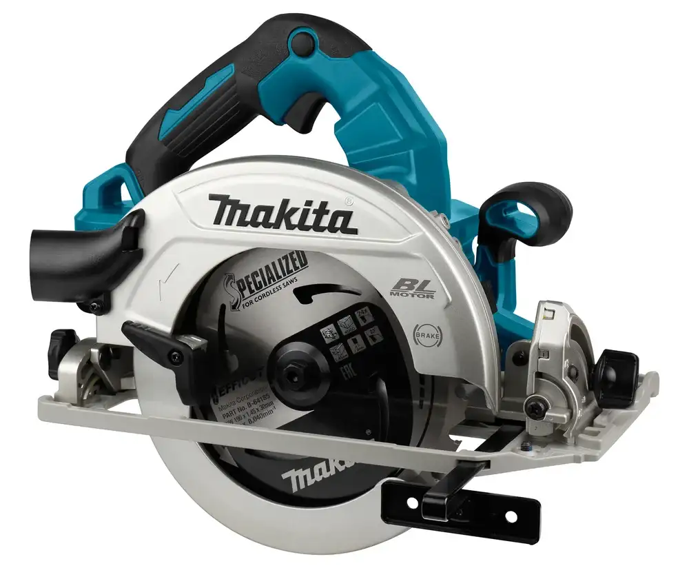 Scie circulaire Makita avec rail de guidage à louer