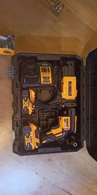 visseuse à plaques de plâtre DEWALT